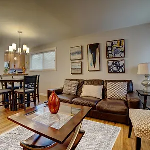  Holiday home Cozy 2 Bedroom Townhouse In Northgate
